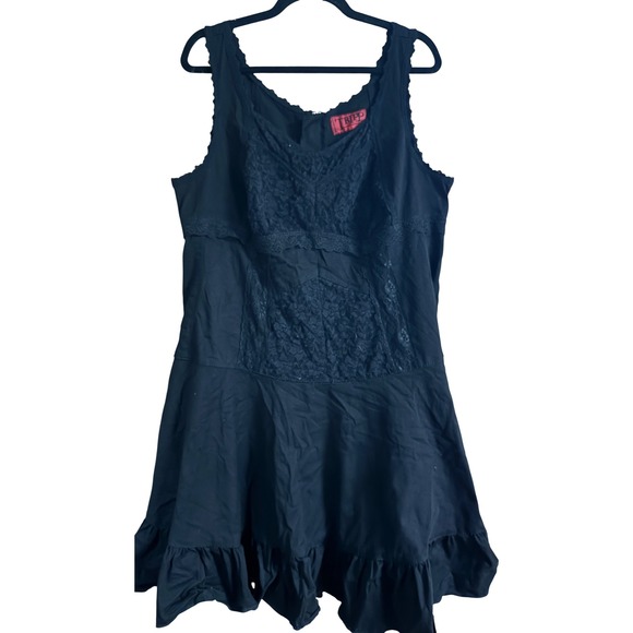 Tripp nyc Dresses & Skirts - Tripp NYC Black Lace Trim Ruffle Hem Gothic Mini Dress Sleeveless Punk